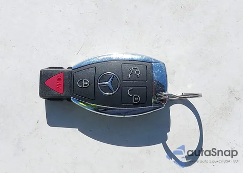 2006 Mercedes-Benz S 500 from USA, damaged, VIN WDBNG75J76A482057